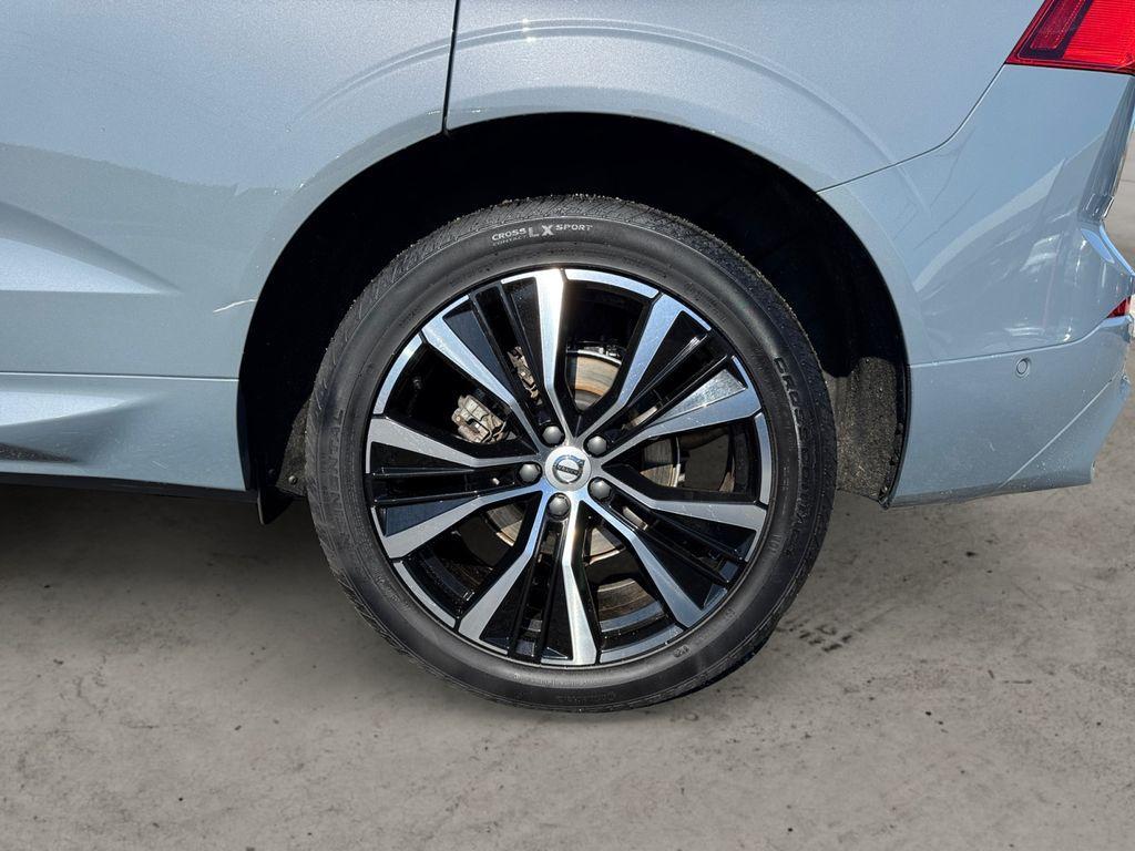used 2023 Volvo XC60 car, priced at $36,656