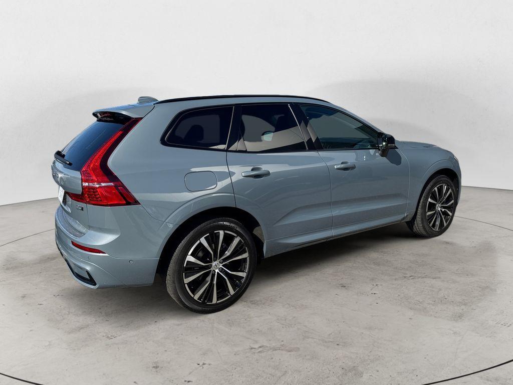 used 2023 Volvo XC60 car, priced at $36,656