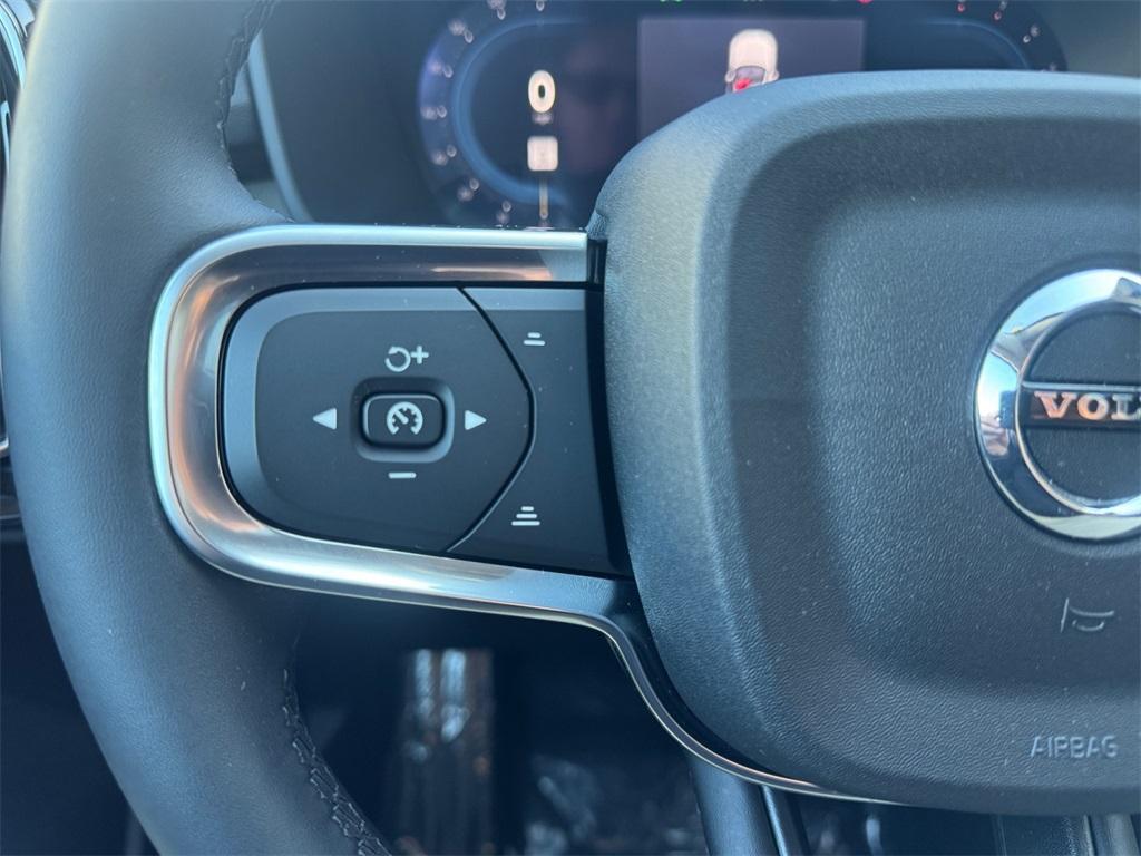 used 2025 Volvo XC40 car, priced at $32,858
