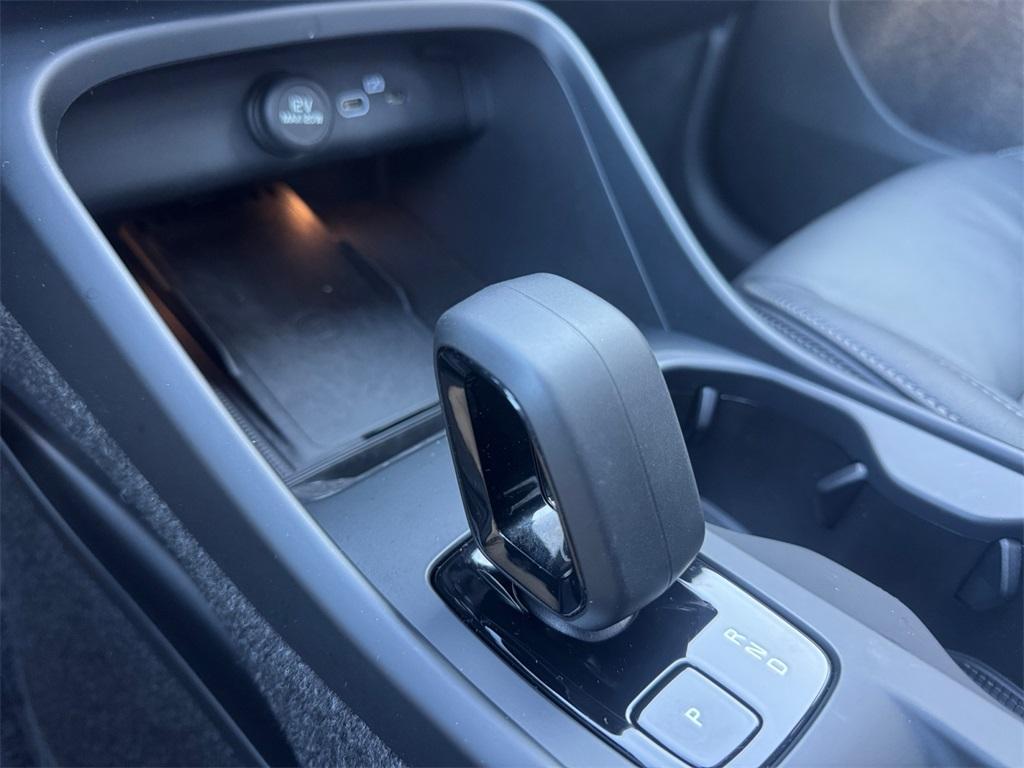 used 2025 Volvo XC40 car, priced at $32,858