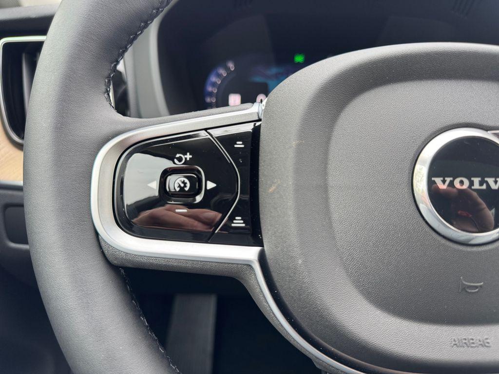 new 2026 Volvo XC60 car, priced at $58,909