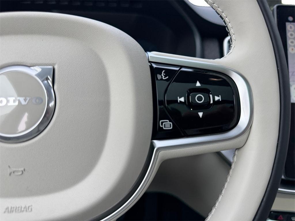 new 2026 Volvo XC90 Plug-In Hybrid car, priced at $86,174