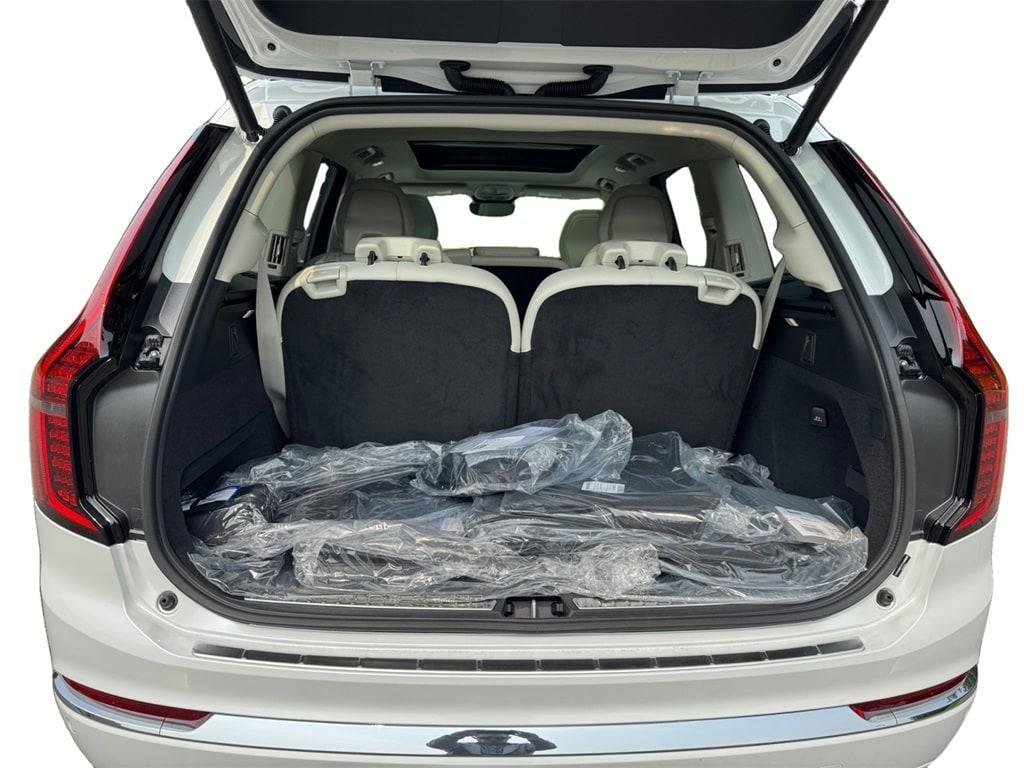 new 2026 Volvo XC90 Plug-In Hybrid car, priced at $86,174