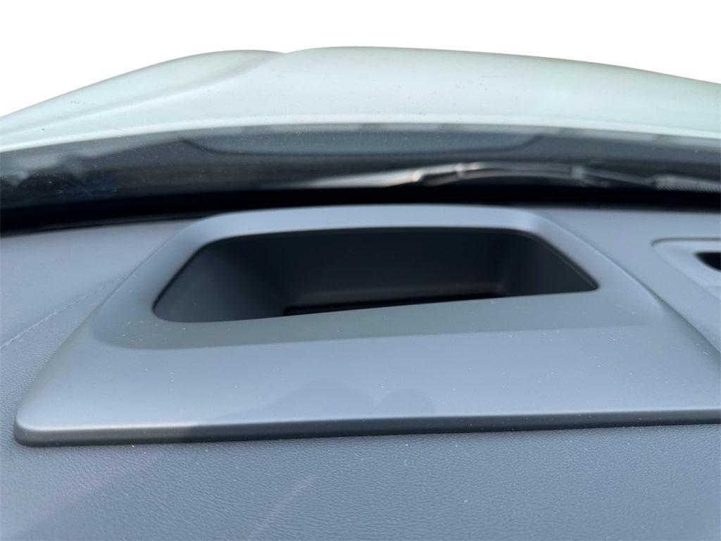 new 2026 Volvo XC90 Plug-In Hybrid car, priced at $86,174