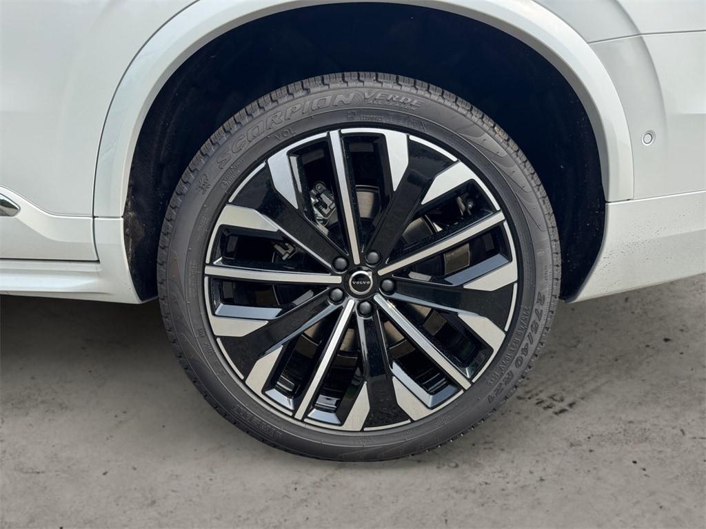 new 2026 Volvo XC90 Plug-In Hybrid car, priced at $86,174