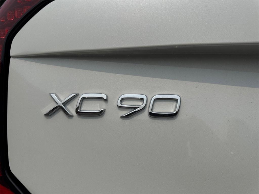 new 2026 Volvo XC90 Plug-In Hybrid car, priced at $86,174
