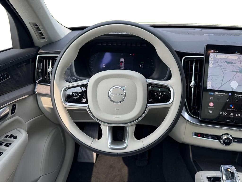 new 2026 Volvo XC90 Plug-In Hybrid car, priced at $86,174