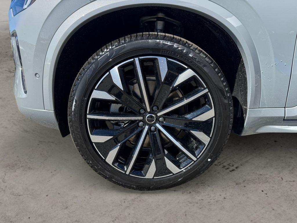 new 2026 Volvo XC90 car, priced at $69,129