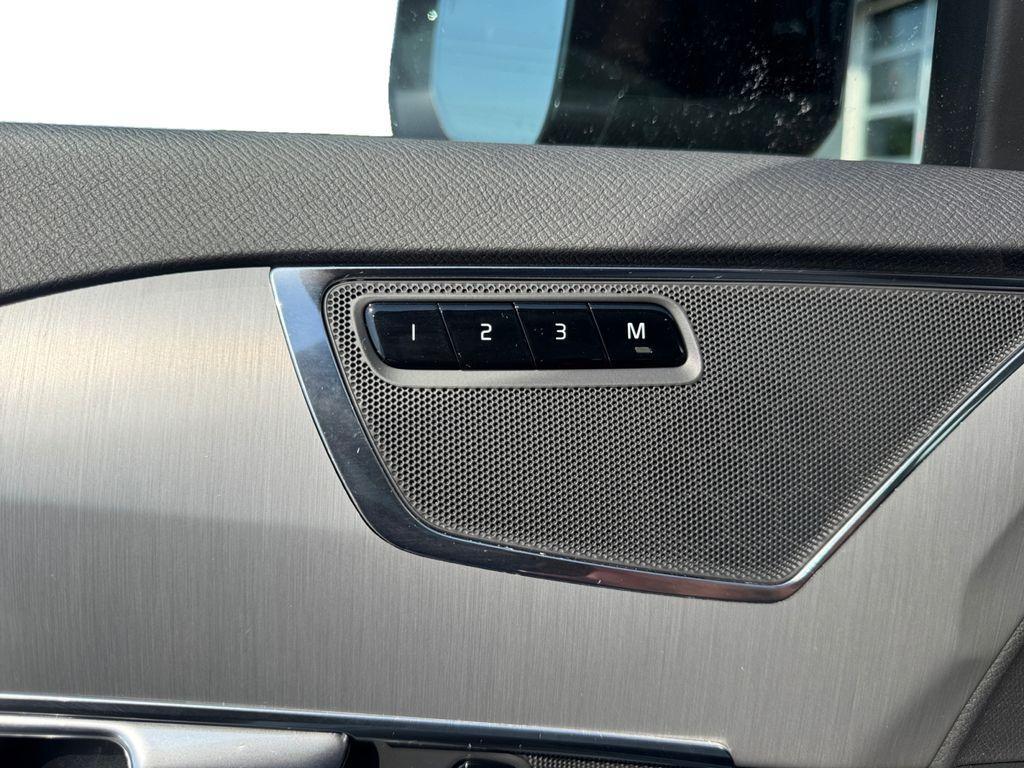 used 2023 Volvo XC90 car, priced at $40,868