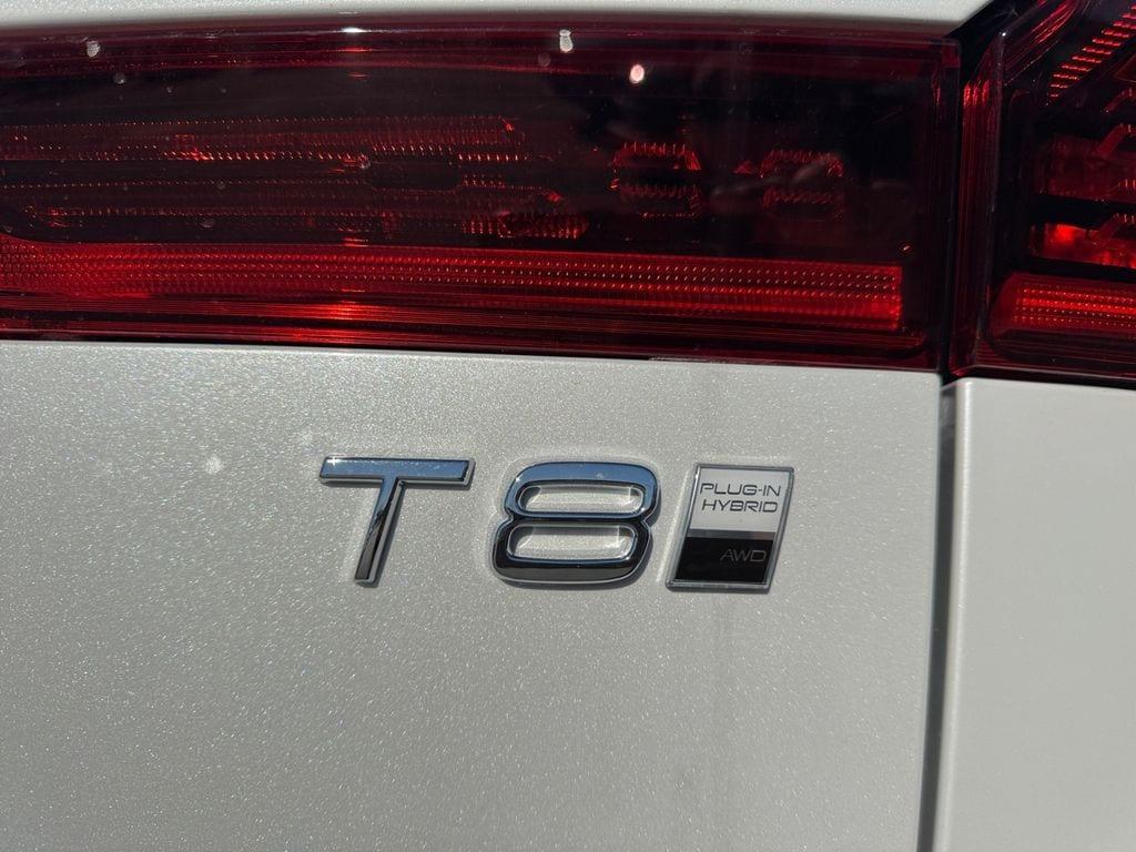 new 2026 Volvo XC60 Plug-In Hybrid car, priced at $69,834