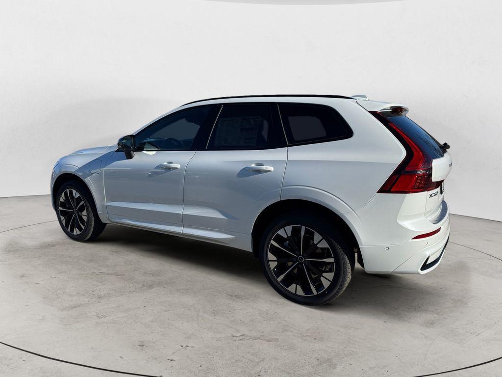 new 2026 Volvo XC60 Plug-In Hybrid car, priced at $69,834