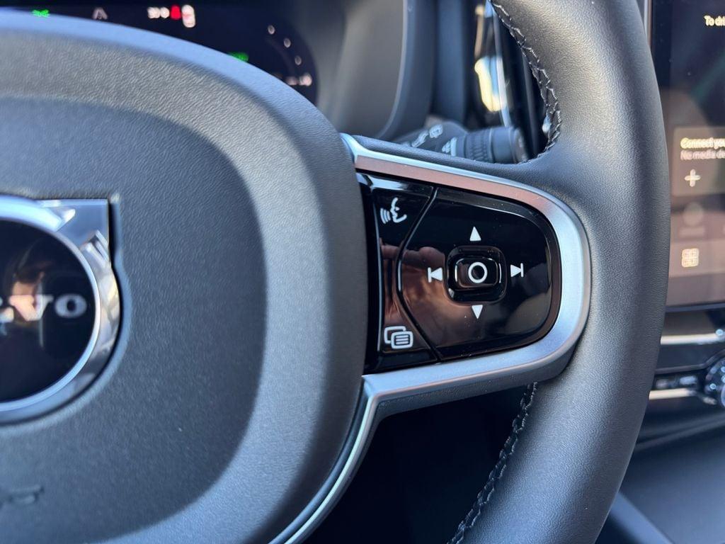 new 2026 Volvo XC60 Plug-In Hybrid car, priced at $69,834