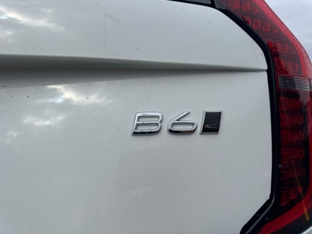 new 2026 Volvo XC90 car, priced at $75,704