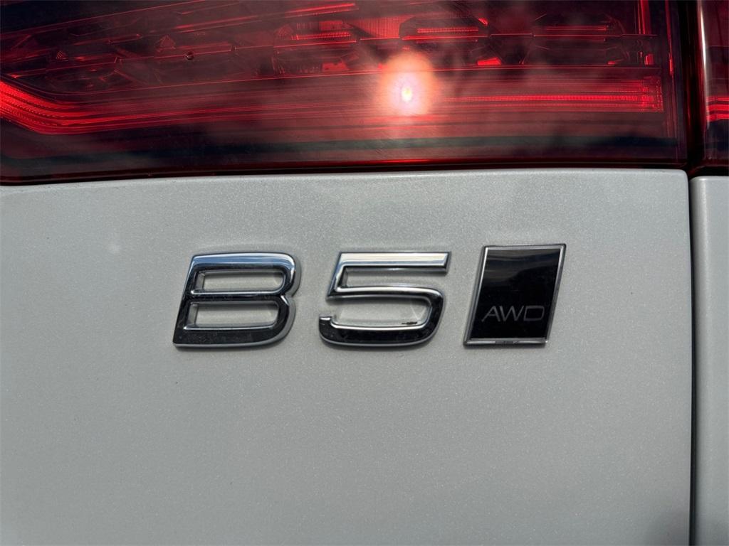 used 2025 Volvo V60 Cross Country car, priced at $39,856