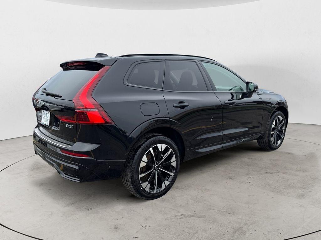 new 2026 Volvo XC60 car, priced at $58,534