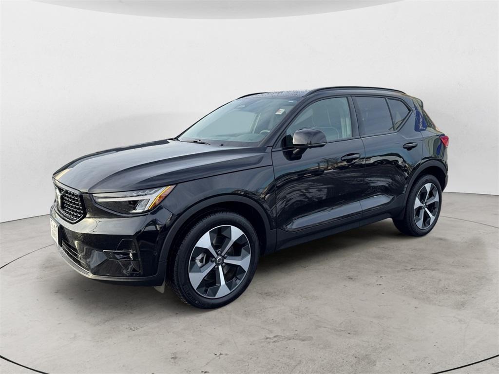 used 2025 Volvo XC40 car, priced at $33,868