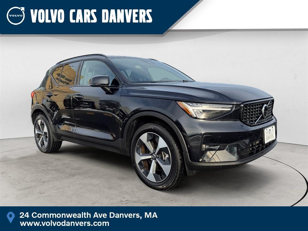 used 2025 Volvo XC40 car, priced at $33,868