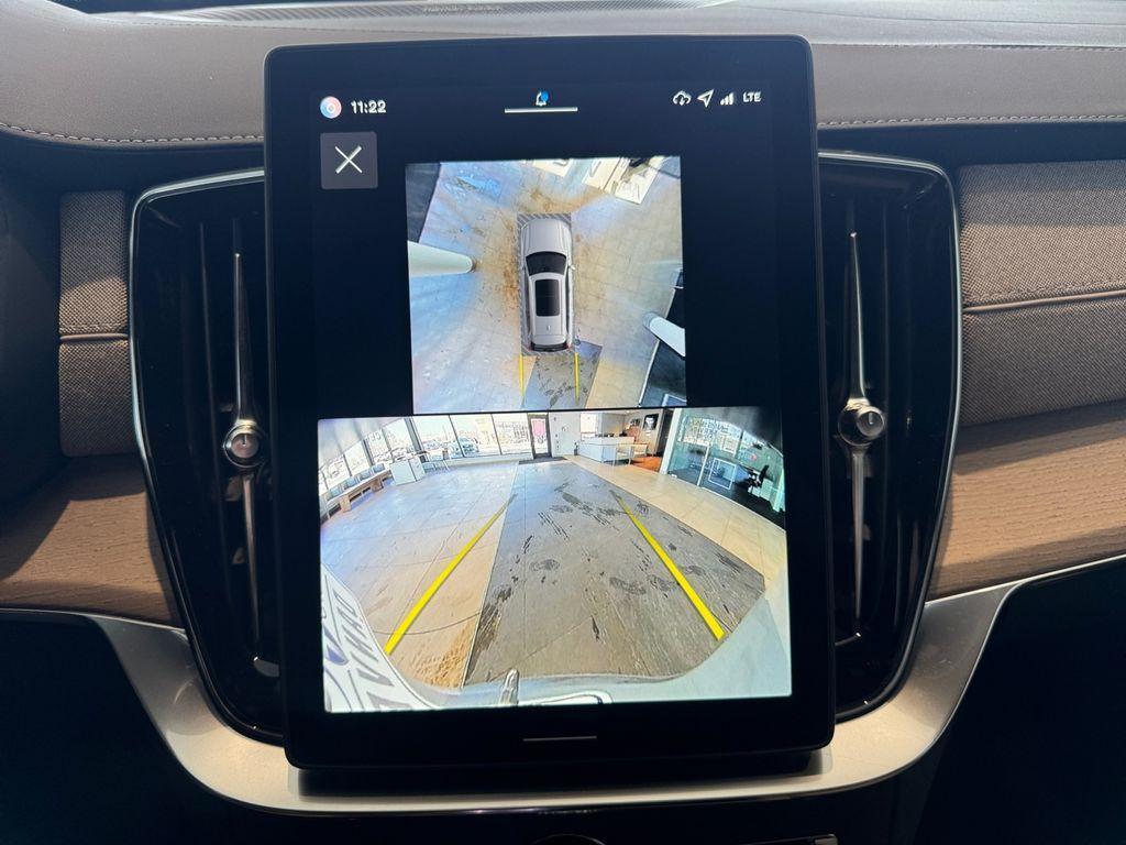 new 2026 Volvo XC90 car, priced at $72,374