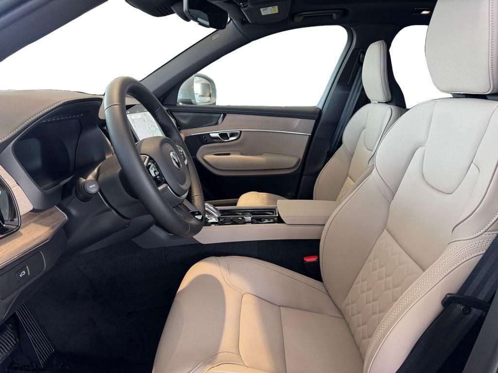 new 2026 Volvo XC90 car, priced at $72,374