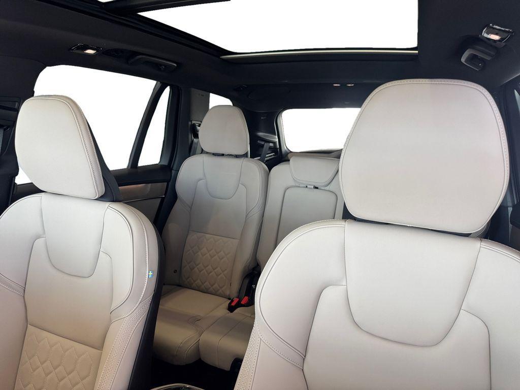 new 2026 Volvo XC90 car, priced at $72,374