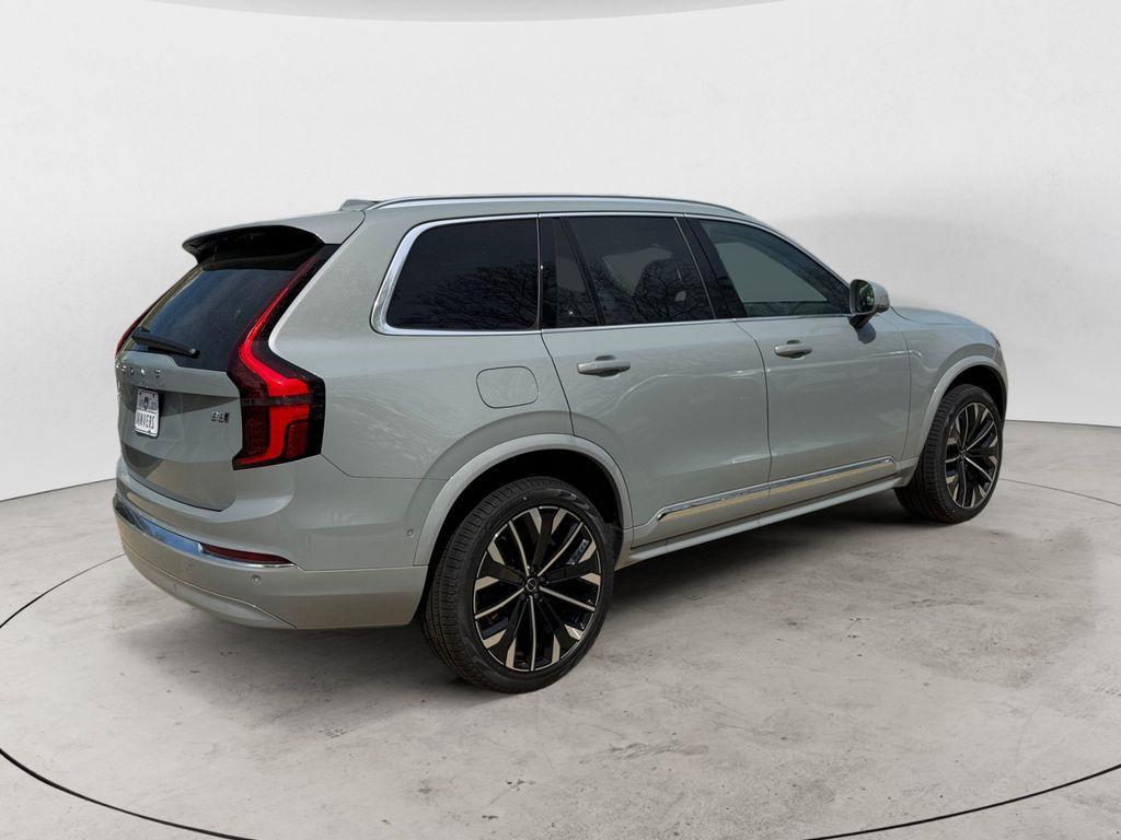 new 2026 Volvo XC90 car, priced at $75,819