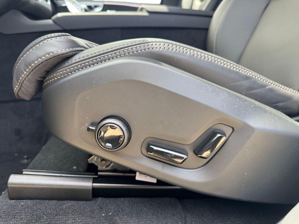 new 2026 Volvo XC90 car, priced at $75,819