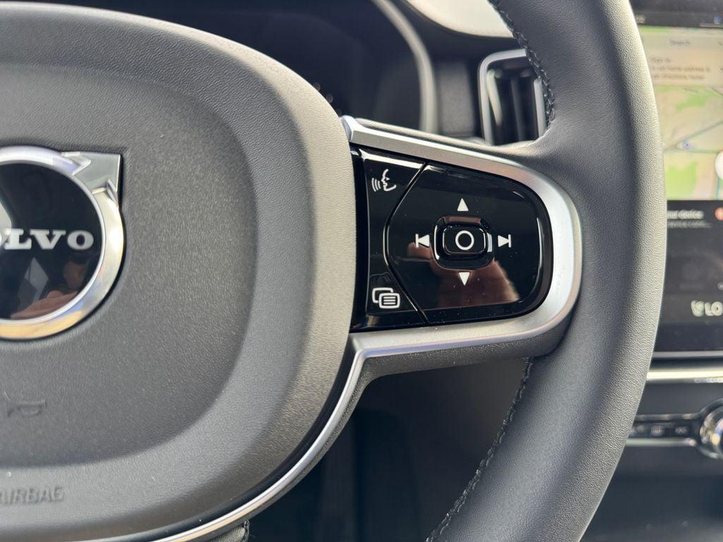 new 2026 Volvo XC90 Plug-In Hybrid car, priced at $90,379