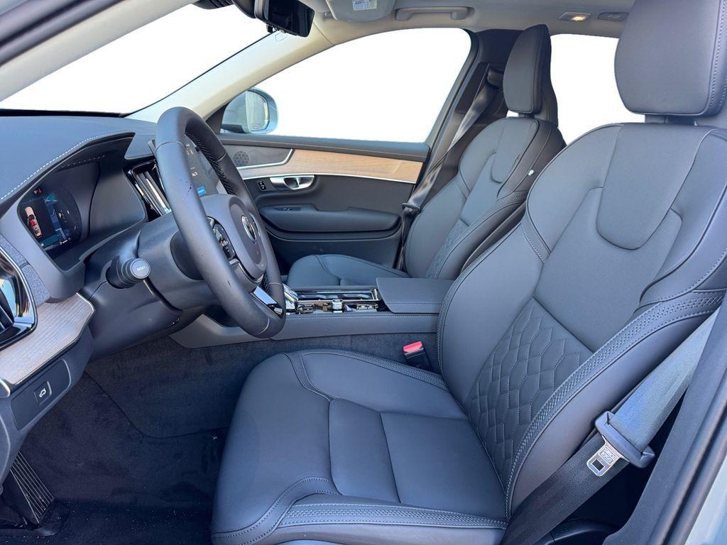 new 2026 Volvo XC90 car, priced at $73,574