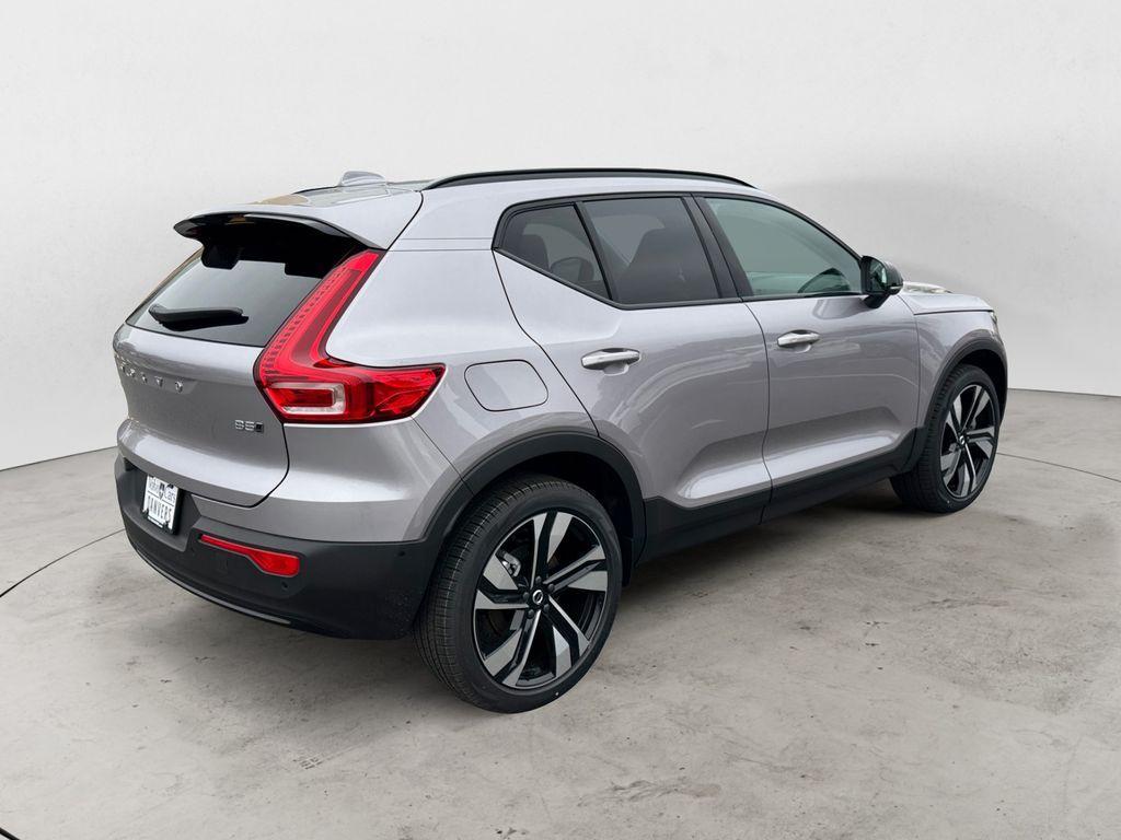 new 2026 Volvo XC40 car, priced at $54,749