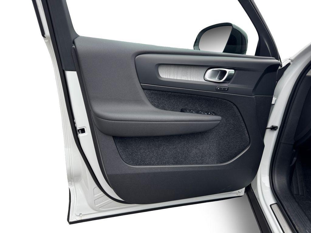 new 2026 Volvo XC40 car, priced at $50,809