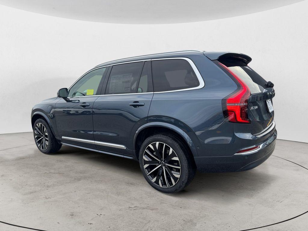 new 2026 Volvo XC90 Plug-In Hybrid car, priced at $82,424