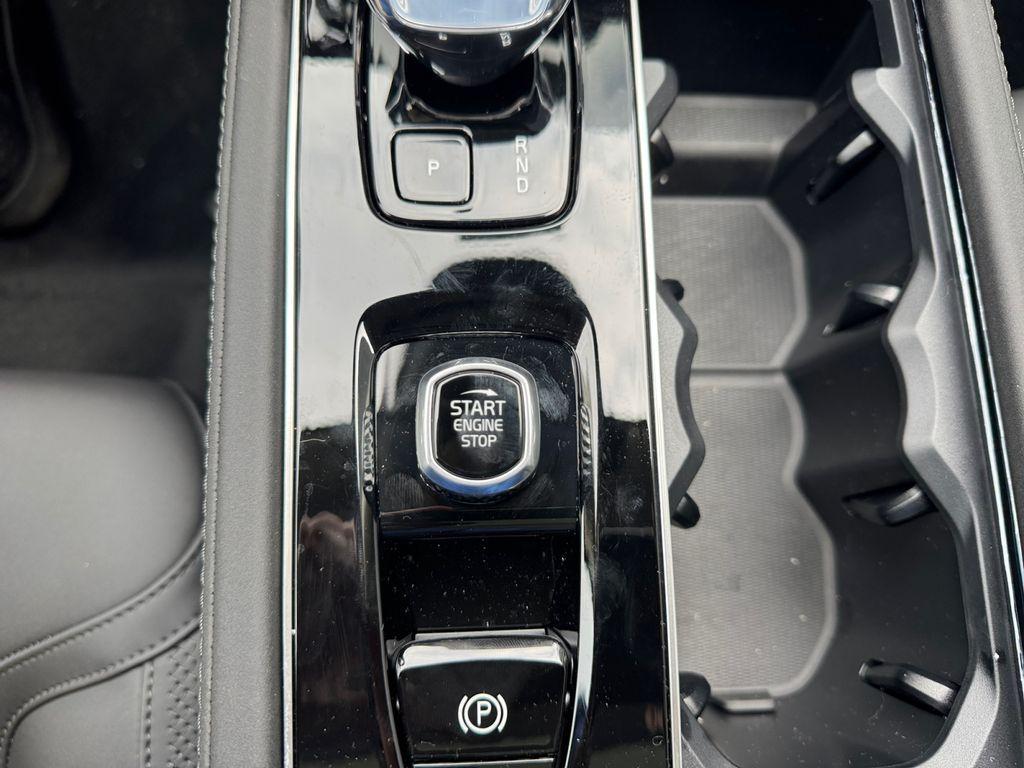 new 2026 Volvo XC90 car, priced at $73,379