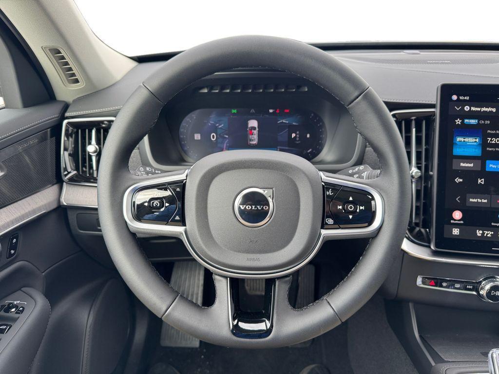 new 2026 Volvo XC90 car, priced at $75,704
