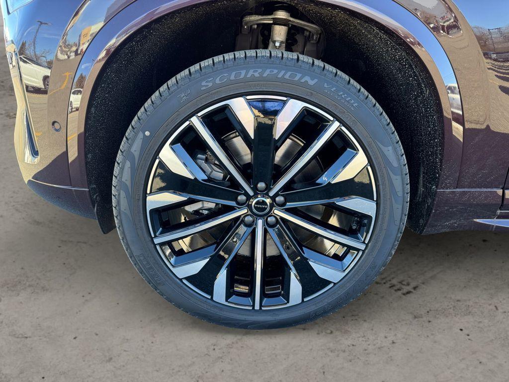 new 2026 Volvo XC90 Plug-In Hybrid car, priced at $87,674