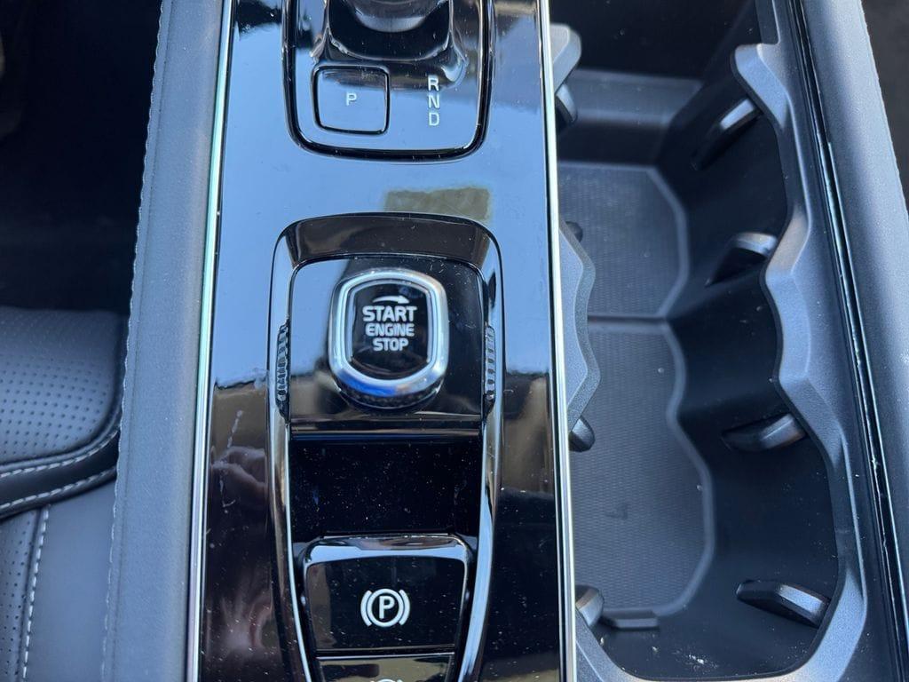 new 2026 Volvo XC90 Plug-In Hybrid car, priced at $87,674