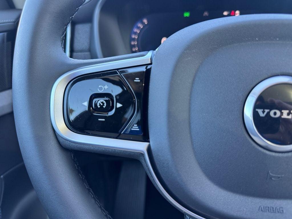 new 2026 Volvo XC90 Plug-In Hybrid car, priced at $87,674