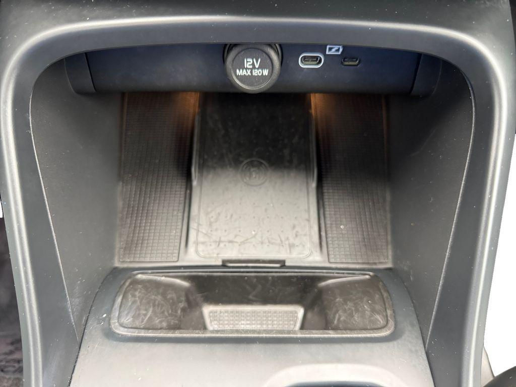 used 2025 Volvo XC40 car, priced at $34,858