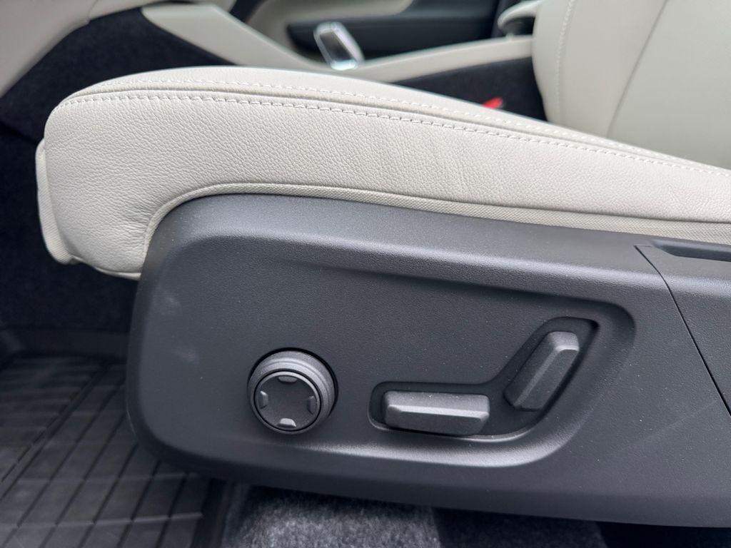 used 2026 Volvo XC40 car, priced at $50,960