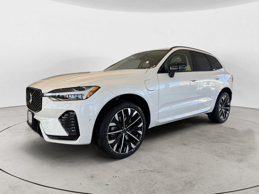new 2026 Volvo XC60 Plug-In Hybrid car, priced at $75,784