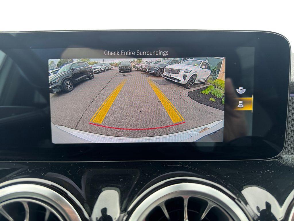 used 2022 Mercedes-Benz GLB 250 car, priced at $29,995