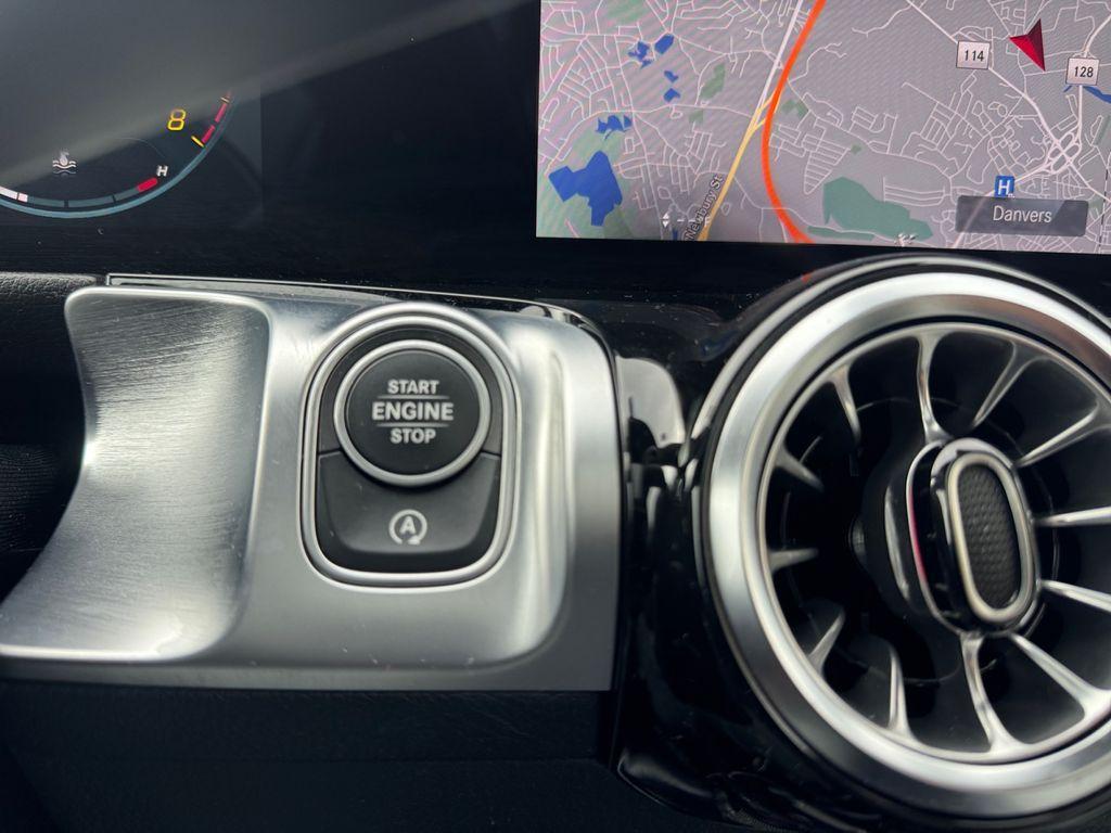 used 2022 Mercedes-Benz GLB 250 car, priced at $29,995