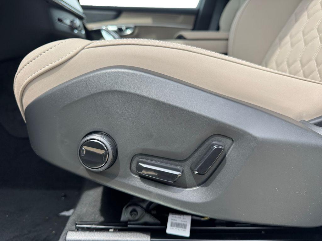 new 2026 Volvo XC90 car, priced at $72,374