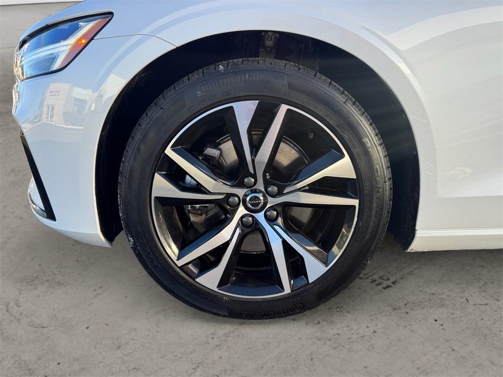used 2025 Volvo S60 car, priced at $32,886