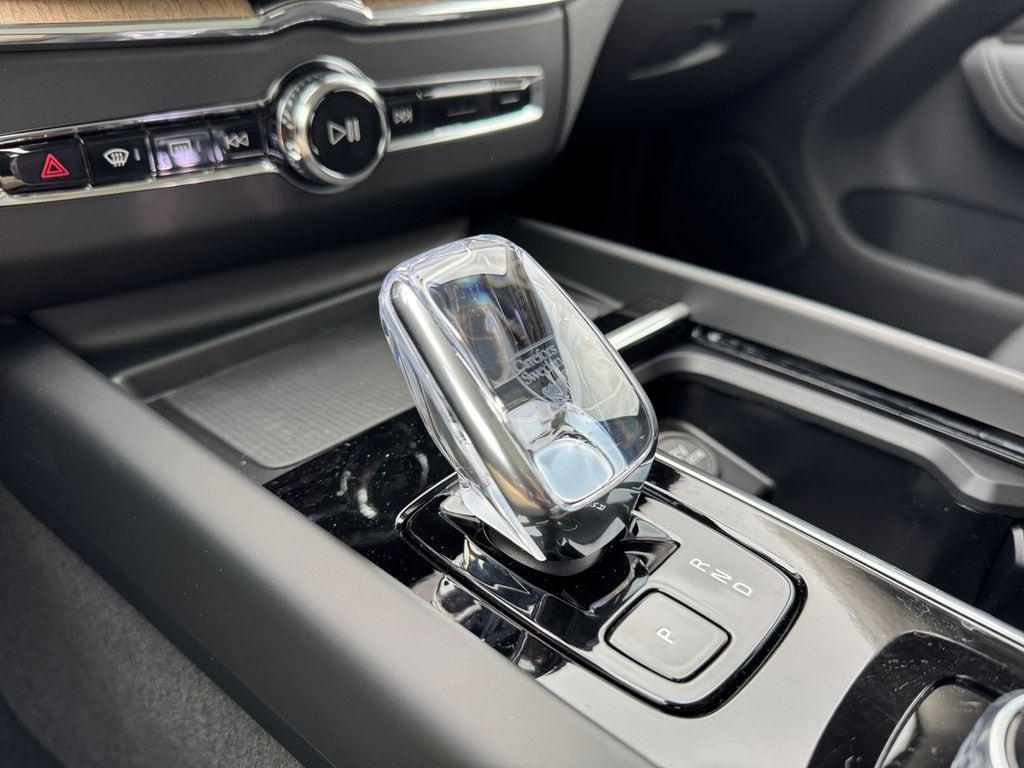 new 2026 Volvo XC60 car, priced at $58,534