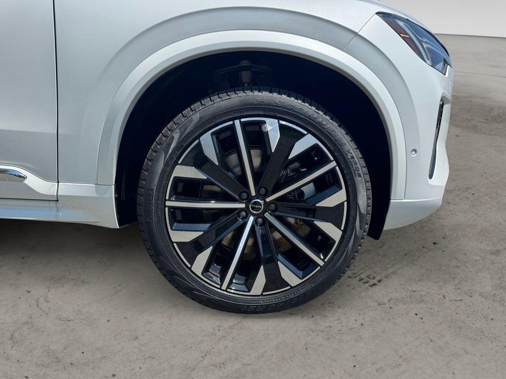 new 2026 Volvo XC90 Plug-In Hybrid car, priced at $82,424