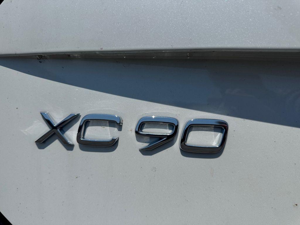 new 2026 Volvo XC90 Plug-In Hybrid car, priced at $82,424
