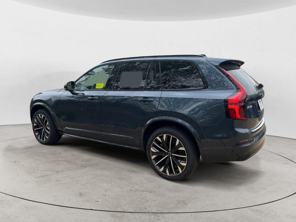 new 2026 Volvo XC90 Plug-In Hybrid car, priced at $87,179