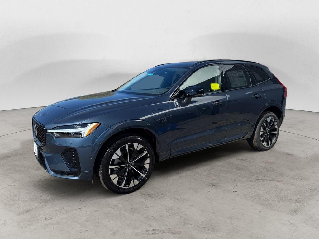 new 2026 Volvo XC60 Plug-In Hybrid car, priced at $70,339
