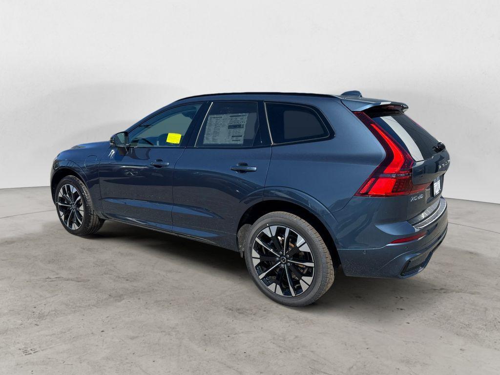 new 2026 Volvo XC60 Plug-In Hybrid car, priced at $70,339