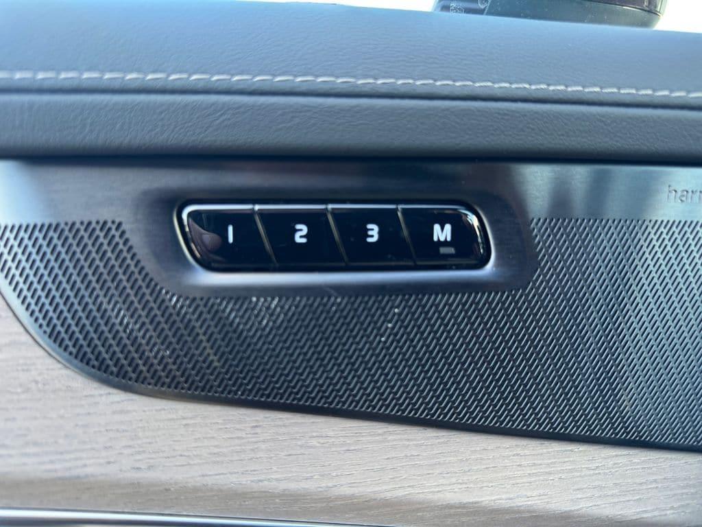 new 2026 Volvo XC90 car, priced at $73,679